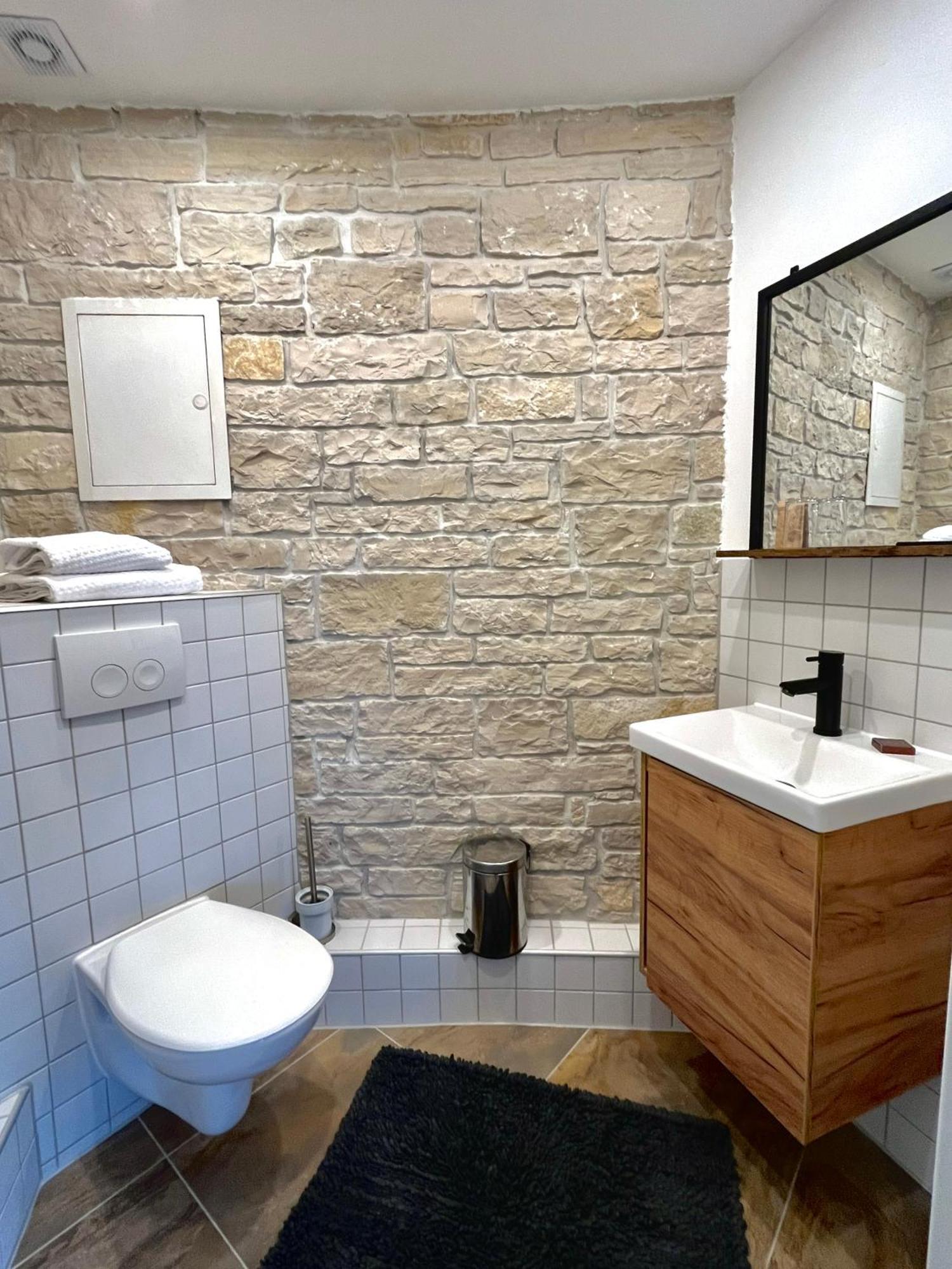 Hotel Zur Alten Stadtkellerei Leipzig Rum bild Bathroom